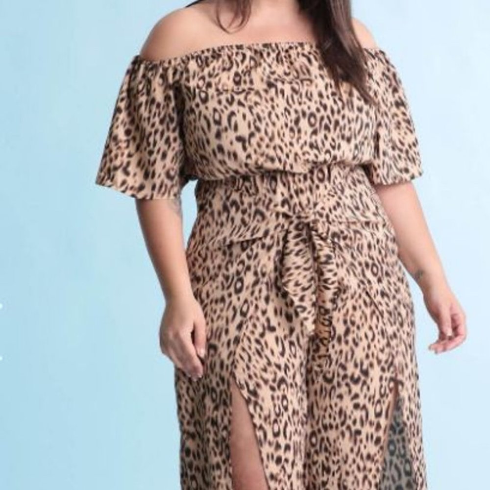 Plus Size Leopard Off Shoulder Slit Legs Jumpsuit